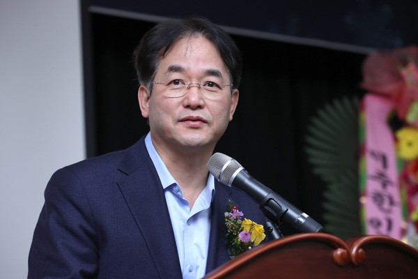 ▲ 미주한인회총연합회 한국지부 신년 하례회에서 축사 중인 이동환 고양특례시장.