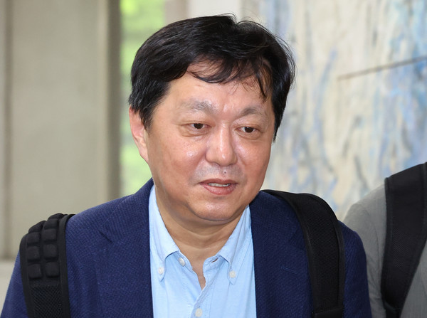 ▲ 정진상 전 더불어민주당 대표실 정무조정실장이 지난해 5월21일 오전 서울 서초구 서울중앙지방법원에서 열린 대장동 배임 및 성남FC 뇌물수수 의혹 관련 공판에 출석하고 있다.