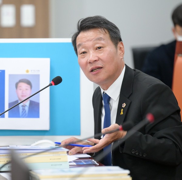 ▲ 발언하는 강태형 의원.