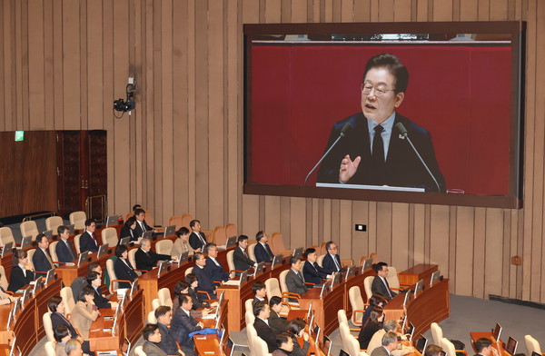 ▲ 교섭단체 대표연설하는 이재명 대표. /뉴시스