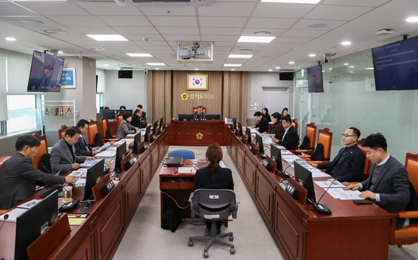 ▲ 건설교통위원회, 2025년 첫 상임위 개최 모습.