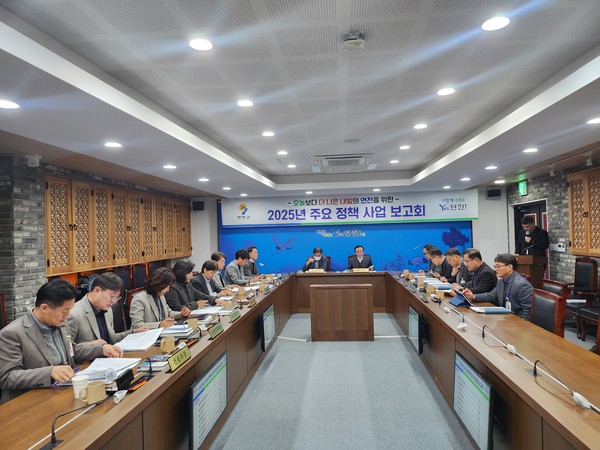 ▲ 연천군 주요 정책사업 추진상황 보고회 개최 모습.