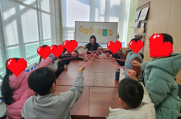 ▲ 놀이로 배우는 사회성 프로그램.