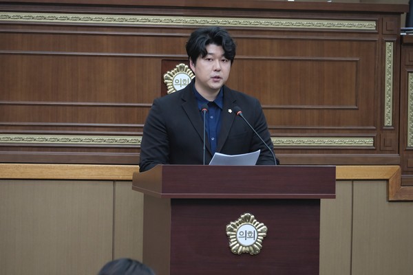 ▲ 고병준 의원이 5분 자유발언을 진행하고 있다.