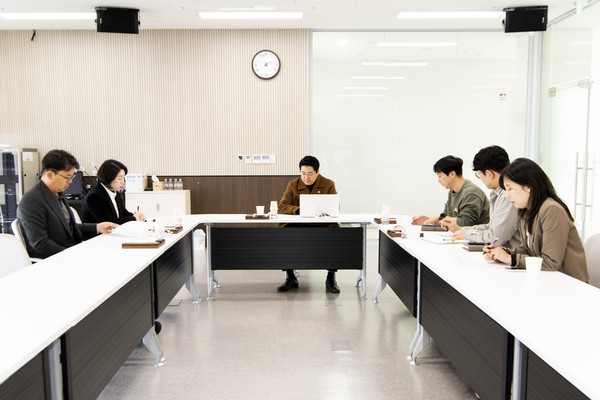▲ 김포시의회 '지속가능한 명품도시 연구회' 연구모임 개최 모습.