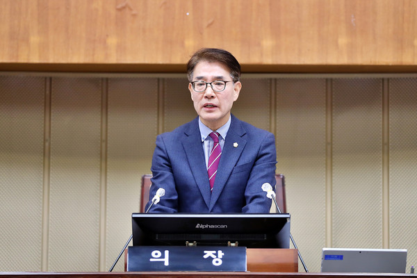 ▲ 김학기 의장.
