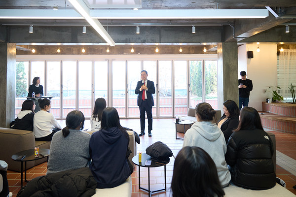 ▲ 여주시 국제교류 참가 청소년 간담회 개최 모습.