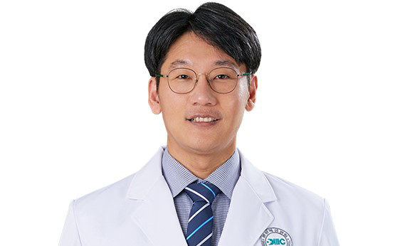 ▲ 분당제생병원 이비인후과 안상현 과장.