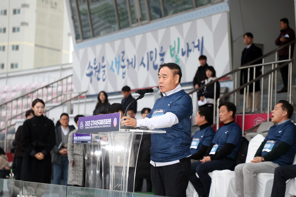 “여러분이 흘리는 땀방울이 값진 성취로 돌아오기를”