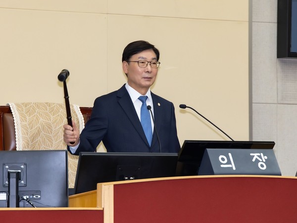 ▲ 김병전 의장.