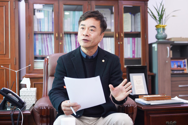▲ 김학두 동대문구의회 부의장, 인터뷰 모습.