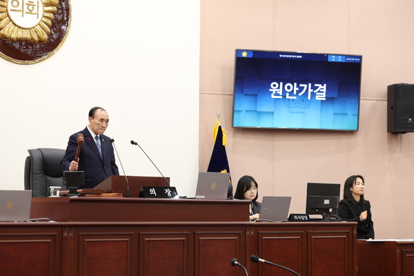 ▲ 임태근 의장이 제310회 임시회에서 개회사를 하고 있다.