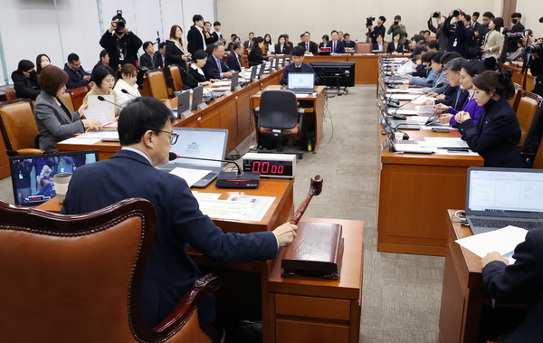 ▲ 국회 보건복지위원회 전체회의 개의. /뉴시스
