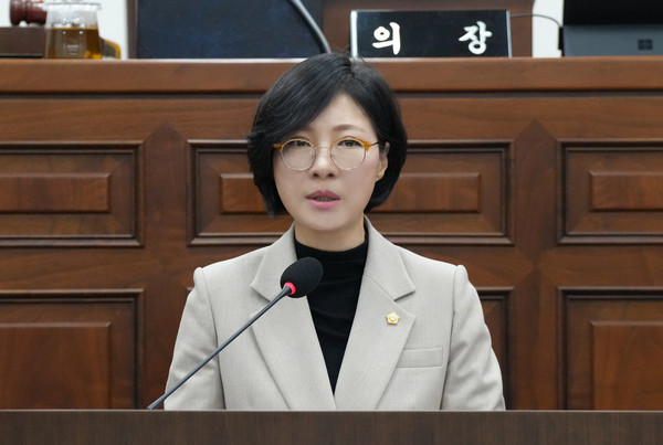 ▲ 제338회 임시회 제2차 본회의에서 정혜영 의원이 발언하고 있다.