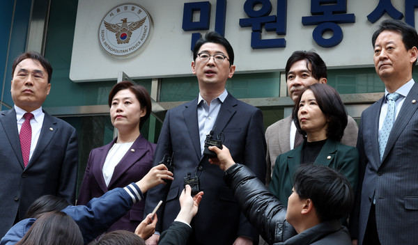 ▲ 고발장 접수한 주진우 국민의힘 법률자문위원장. /뉴시스