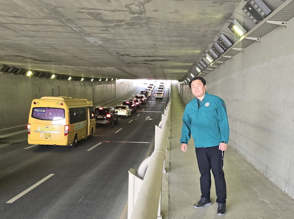 ▲ 임병택 시흥시장 정왕동 지하차도 현장점검 실시 모습.