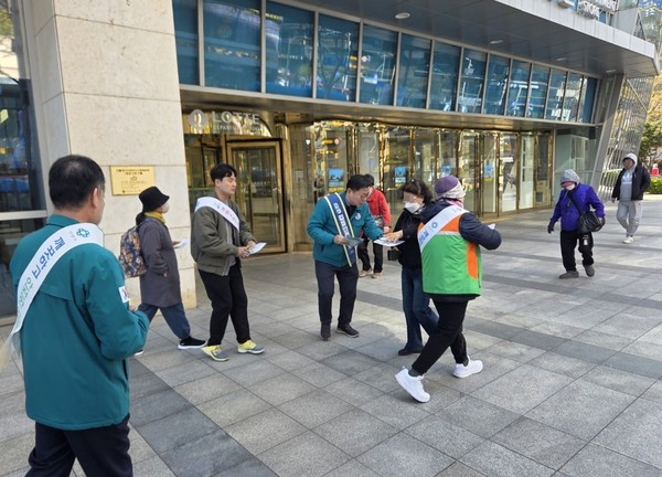 ▲ 안양시 '4월 안전점검의 날' 맞이 산불예방 홍보활동 모습.