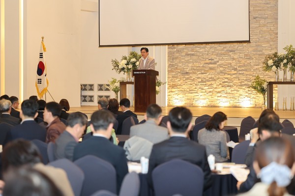 ▲ 도성훈 인천광역시교육감, 제10회 인천교육포럼 참석 모습.