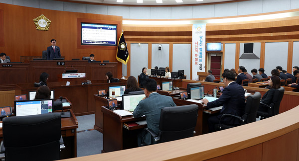 ▲ 오산시의회 제293회 임시회 제1차 본회의 전경.