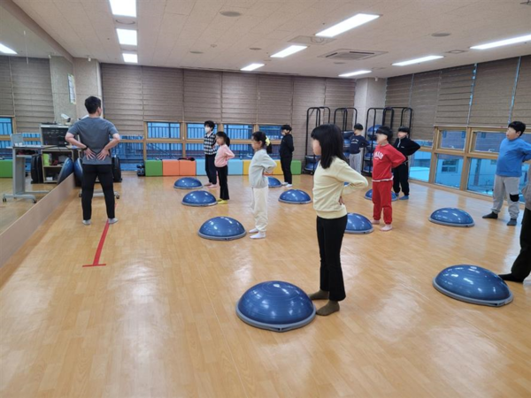 ▲ 남양주시 맞춤형 운동 교실 실시 모습.