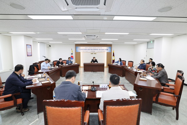 ▲ 금천구의회 교통특위 4자 간담회 개최 모습.