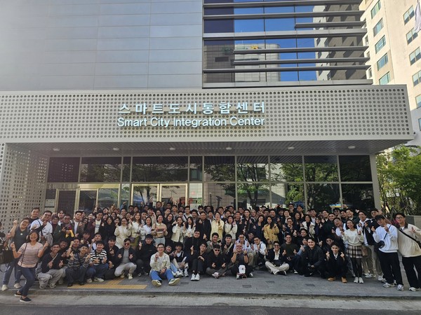 ▲ 필리핀 산토토마스 대학 단체사진.