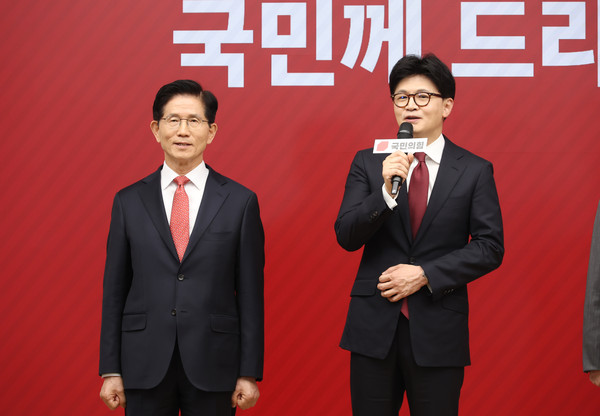 ▲ 소감 밝히는 한동훈 후보. /뉴시스