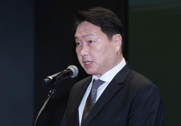 ▲ 유심 해킹 관련 대국민 사과하는 최태원 회장. /뉴시스