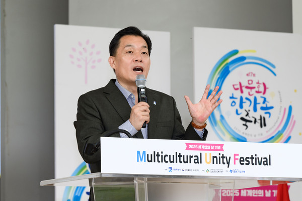 ▲ 이재준 수원시장이 인사말을 하고 있다.