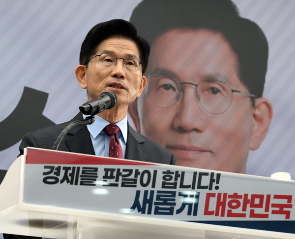 ▲ 공약발표 하는 김문수 대선 후보. /뉴시스