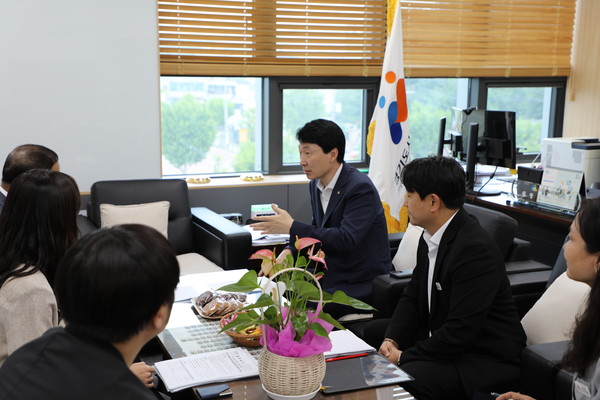 ▲ 경상원과 경기도주식회사 정담회 진행 모습.