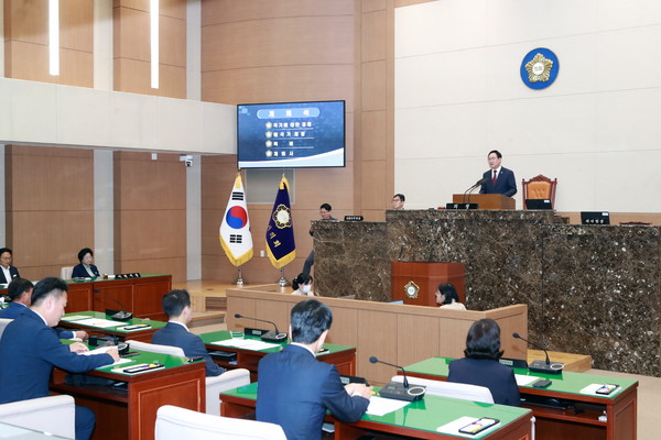 ▲ 이천시의회 제254회 제1차 정례회 본회의 전경.