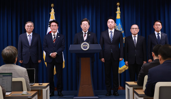 ▲ 새 정부 첫 인사 직접 발표하는 이재명 대통령. /뉴시스