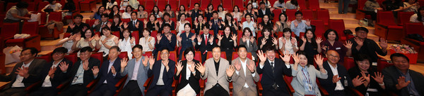 ▲  ‘2025년 상반기 11기 미래인재 성장과정 정책연구 상상전(展)’ 단체사진.
