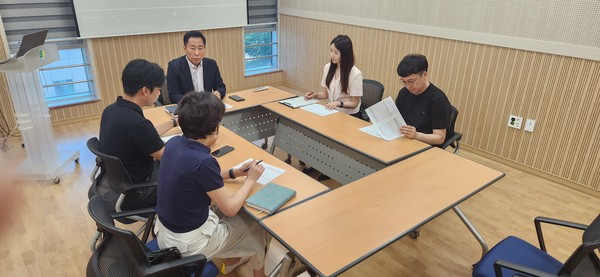 ▲ 계양구보건소 방문한 영양군보건소 관계자들.