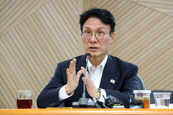 ▲ 대구디지털혁신진흥원 찾은 김민석 총리 후보. /뉴시스