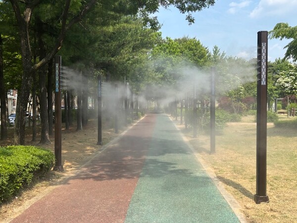 ▲ 안개분사기 운영 모습.
