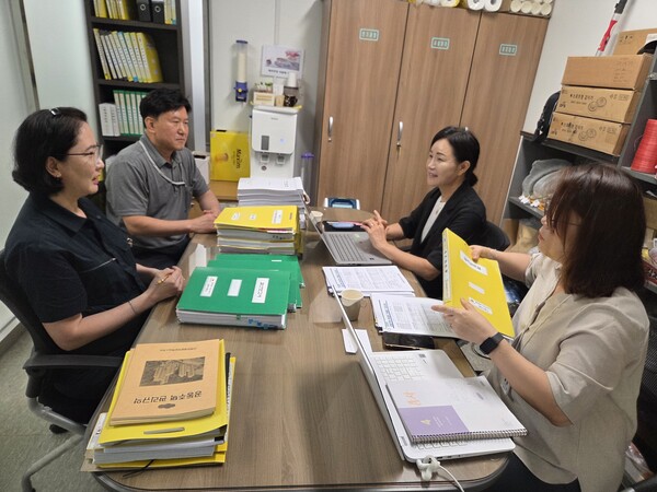 ▲ 양주시 '찾아가는 공동주택관리 컨설팅' 운영 모습.