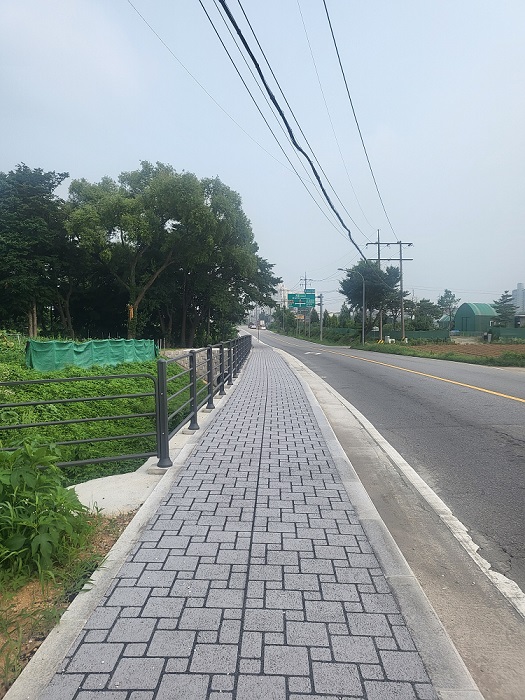 ▲ 파주시 '보도설치 사업' 완료 모습.