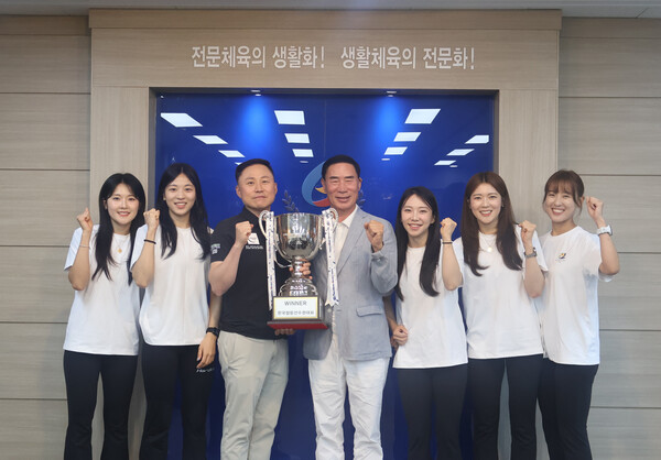 ▲ 체조·컬링팀 국내대회 우승 기념 상배 봉납식 개최 모습.