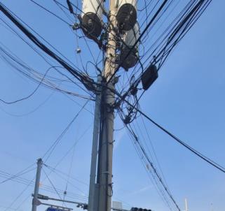▲ 파주시 관내 공중케이블.