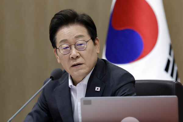 ▲ 이재명 대통령이 22일 서울 용산 대통령실 청사에서 열린 국무회의에서 발언하고 있다. /뉴시스