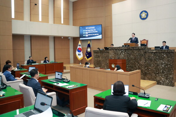 ▲ 이천시의회 제255회 임시회 제2차 본회의장 전경.