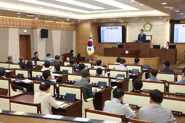 ▲ 평택시의회 제257회 임시회 제2차 본회의장 전경.