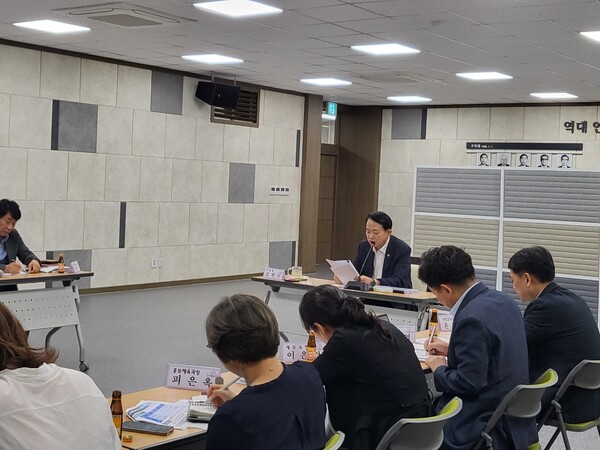▲ ‘2025년 군·구 행정실적 종합평가 대비 추진상황 보고회’.
