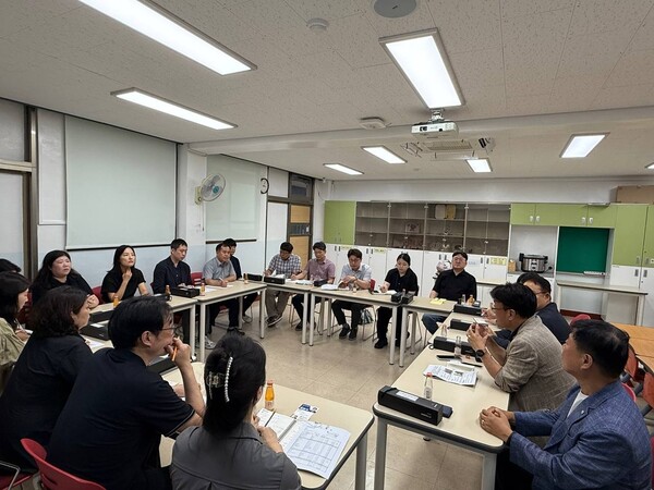 ▲ 성남북초등학교 공간재구조화 사업 촉구 간담회 개최 모습.
