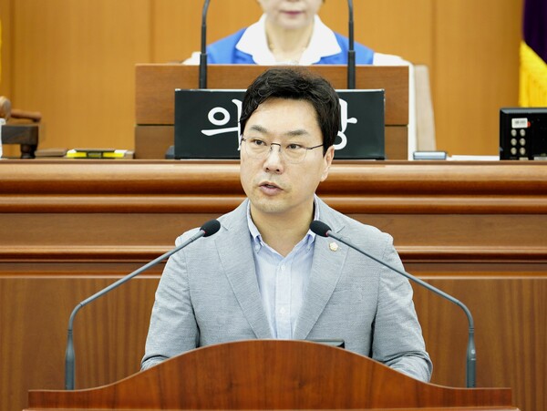 ▲ 양천구의회 유영주 의원 조례 대표발의 모습.