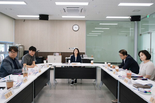 ▲ 김포시 민간투자사업 모델 발굴 및 적용방안 연구용역 착수보고회 개최 모습.