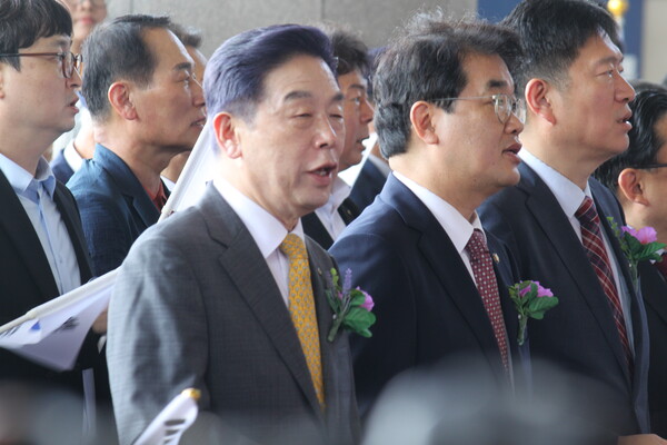 ▲ 충남 천안시 목천읍, 독립기념관에서 열린 '제80주년 광복절 경축 문화행사 겨레의 빛' 행사 참석한 김형석 관장. /뉴시스