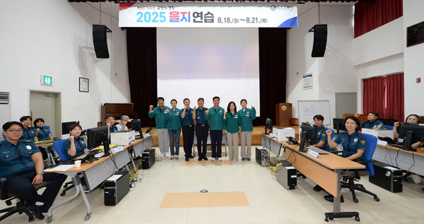 ▲ 오산시의회 의원들 오산경찰서 방문 모습.